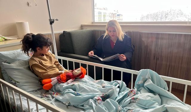 Bitlis'te “Şifa Oyuncağım” projesiyle çocuk servisine moral desteği