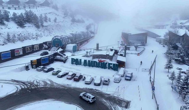 Erzurum Palandöken’de kar kalınlığı 210 santimetreyi buldu