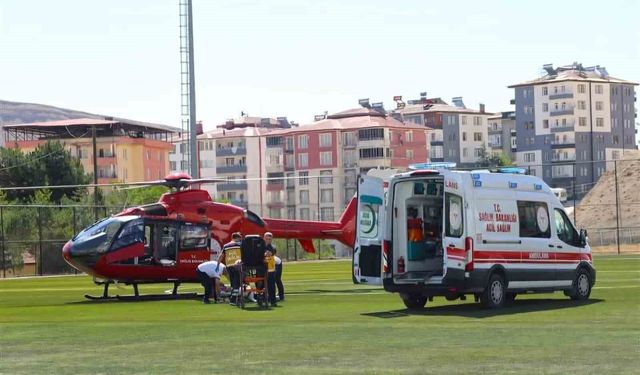 Kalp krizi geçiren hasta hava ambulansıyla Malatya'ya nakledildi