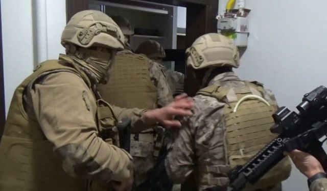 Malatya merkezli FETÖ operasyonunda 10 kişi tutuklandı