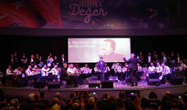 Palandöken'de 'Kaset şarkıları' konseri büyük ilgi