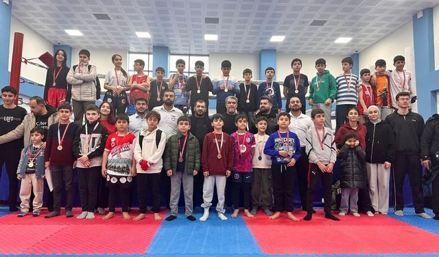 Bitlisli 14 yıldız sporcu Türkiye Şampiyonası’nda