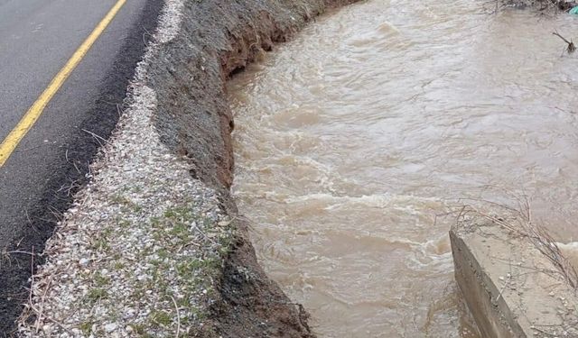 Bitlis’te Yoğun Yağış Alarmı: 355 Köy ve 288 Mezrada Ekipler Seferber