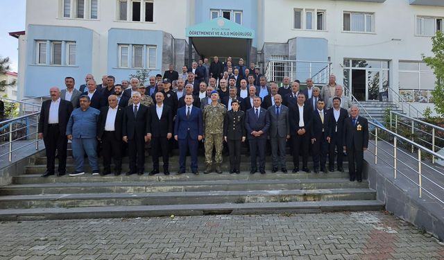 Tatvan’da Kurban Bayramı bayramlaşma programı düzenlendi