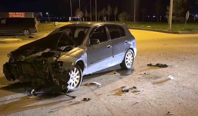 Erzurum'da trafik kazasında 2 kişi yaralandı