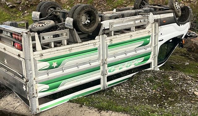 Van–Bitlis yolunda maddi hasarlı kaza