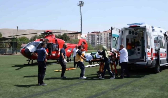 84 yaşındaki hasta ambulans helikopterle Malatya'ya nakledildi