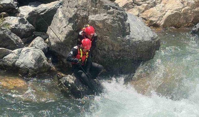 Akıntıya kapılarak kaybolan şahsı arama çalışmaları 10’uncu gününde devam ediyor