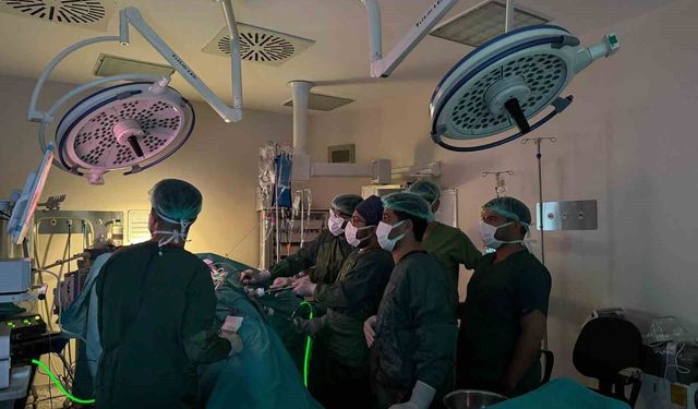 Böbrek kanseri ameliyatında Bingöl’de ilk kez kapalı yöntem uygulandı