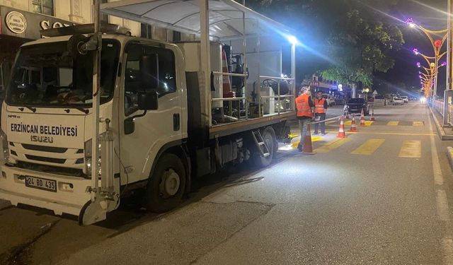 Erzincan'da yaya geçitleri daha güvenli hale getiriliyor