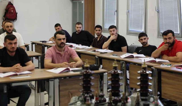 Farklı illerden gelen kursiyerler Erzincan’da eğitim görüyor