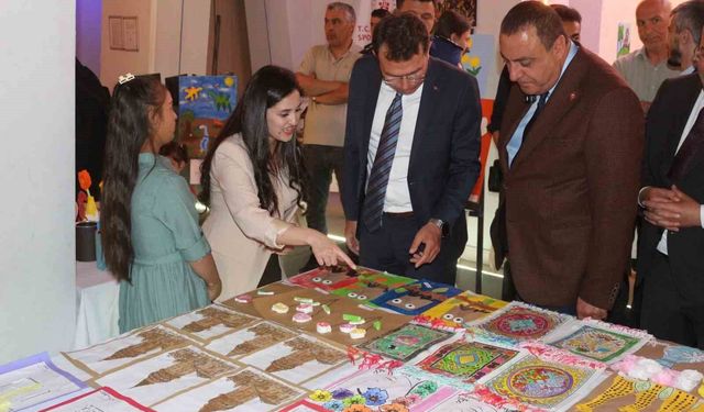 Narman'da özel öğrencilerin eserleri sergilendi