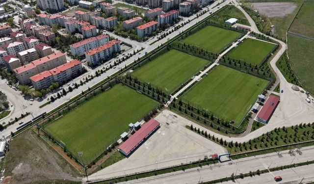 Palandöken Yüksek İrtifa Kamp Merkezi yine takımların gözdesi oluyor