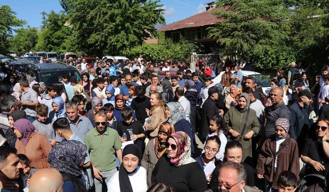 Sınav merkezini karıştıran öğrenci son anda yetişti
