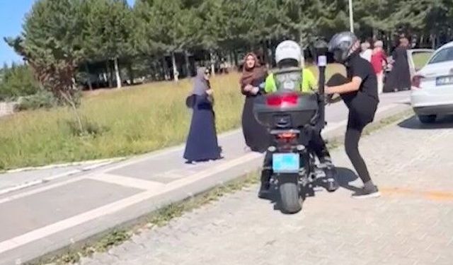 Sınava yetişemeyen öğrencilerin imdadına polisler yetişti