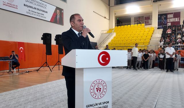 Bitlis’te Geleneksel Çocuk Oyunları Final Heyecanı