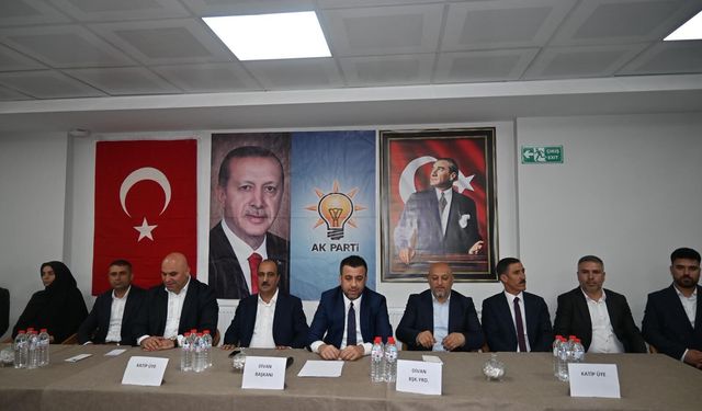 AK Parti Hizan’da haziran ayı danışma meclisi toplantısı yapıldı
