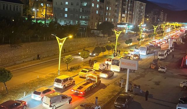 Bitlis Spor’un Şampiyonluğu Kent Merkezinde Büyük Coşkuyla Kutlanıyor