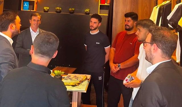 Saadet Partisi Gençlik Kolları Bitlis'te temaslarda bulundu