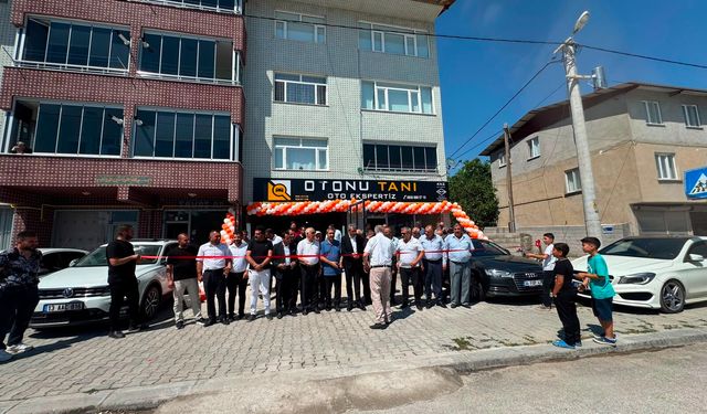 Adilcevaz’da Oto Ekspertiz hizmete açıldı