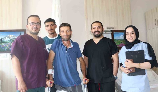37 yıllık yürüme mücadelesine 10 saatlik cerrahi dokunuş