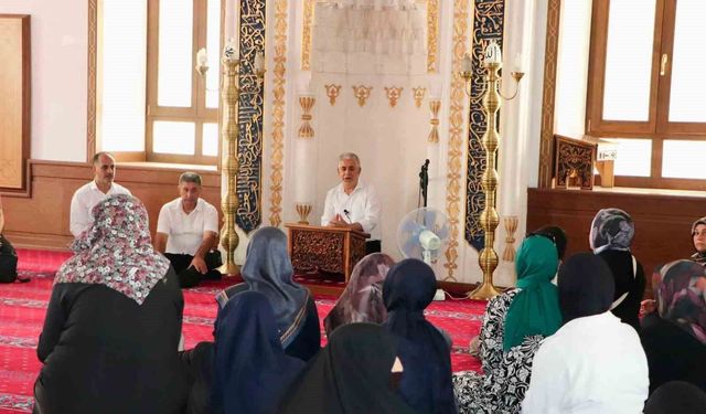 Elazığ'da umre hazırlık semineri düzenlendi