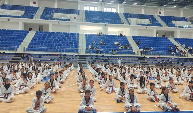 Malatya'da 476 sporcu siyah kuşak sınavına katıldı