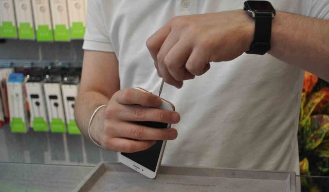 Uzmanından sıcak havalarda telefon şarjı uyarısı