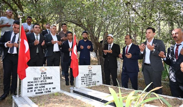 Hizan'da 15 Temmuz dolayısıyla şehit kabirleri ziyaret edildi