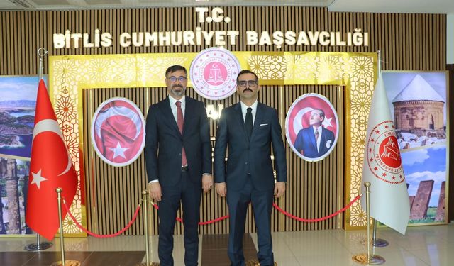 Bitlis Belediye Başkanı’ndan Başsavcı Fazıl Kandemir’e hayırlı olsun ziyareti
