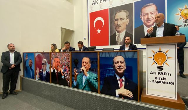 AK Parti Bitlis'te danışma meclisi toplantısı gerçekleştirildi
