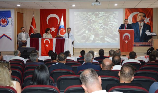 Şehit Gazi-Sen Eğitim Sendikası temsilcileri Tatvan'da buluştu