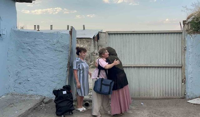 Azerbaycan’dan Kars’a uzanan 100 yıllık hasret buluşmayla sonlandı
