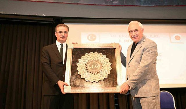 Erzurum'da 'Peygamberimiz ve Güzel Ahlak' konferansı