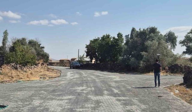 Kars'ta 89 köyde 168 bin metrekarelik kilit parke projesi
