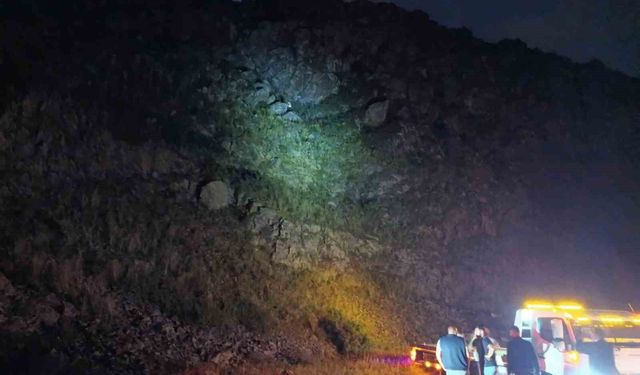 Kars'ta kayalıklardan düşen şahıs yaşamını yitirdi