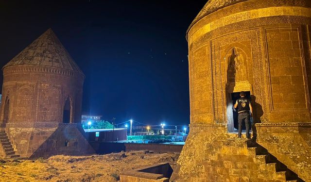 Ahlat’ta tarihi alanlarda güvenlik denetimi