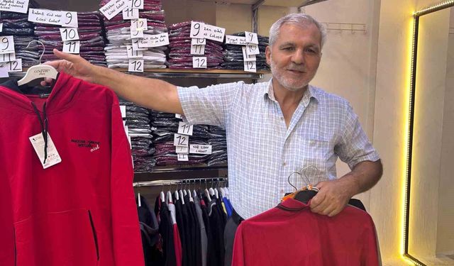 Van'da velilerin okul kıyafeti telaşı başladı