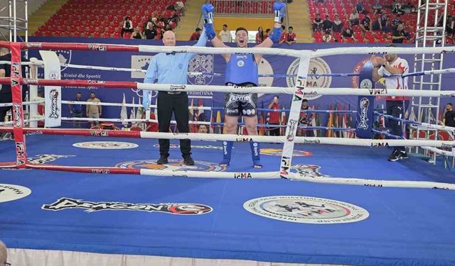 Vanlı sporcu Furkan Bilici altın madalya kazandı
