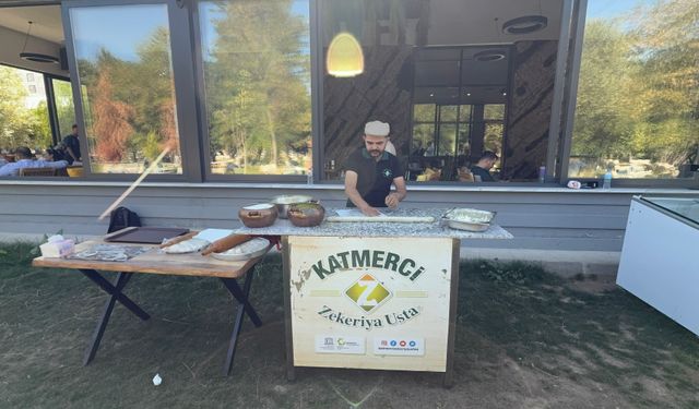 Tatvan’da Gaziantep katmeri festivali düzenlendi