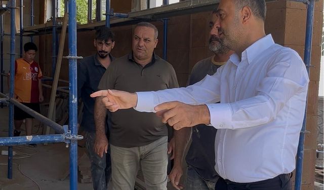 Başkan Ayaz, yapımını üstlendiği camiyi inceledi