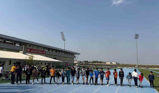 Muş’un atletizm pistlerinde geleceğin şampiyonları yetişiyor