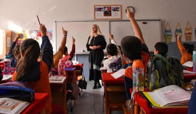 7 Ekim grev olacak mı? Çarşamba günü işe ve okula gidilecek mi, sendikalardan grev kararı çıktı mı?