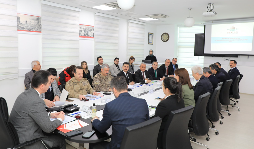 Bitlis’te “Bağımlılık ile Mücadele” toplantısı