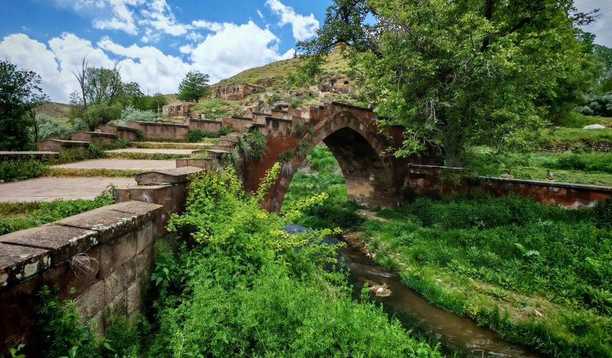 Ahlat’ta Saklı Bir Güzellik: Turistler Burayı Bilmiyor..!"