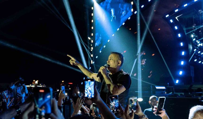 Erzurum’da Haluk Levent rüzgarı