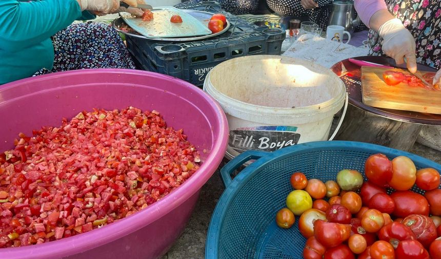 Tatvan’da kışlık konserve hazırlıkları başladı