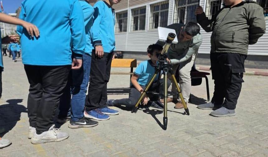 Güroymaklı öğrencilere güneş gözlemi etkinliği