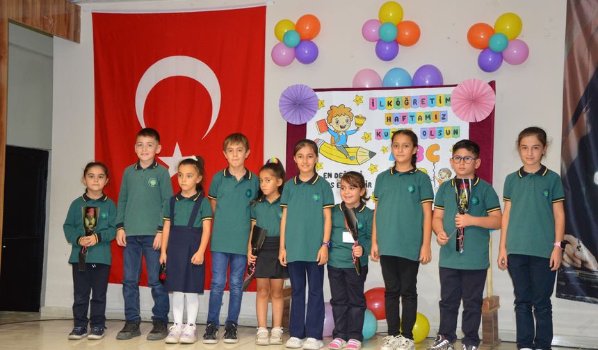Tatvan’da "İlköğretim Haftası" coşkusu
