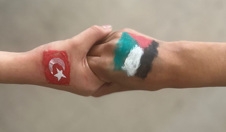 Öğrencilerin yürekleri Filistin ve Gazze için attı